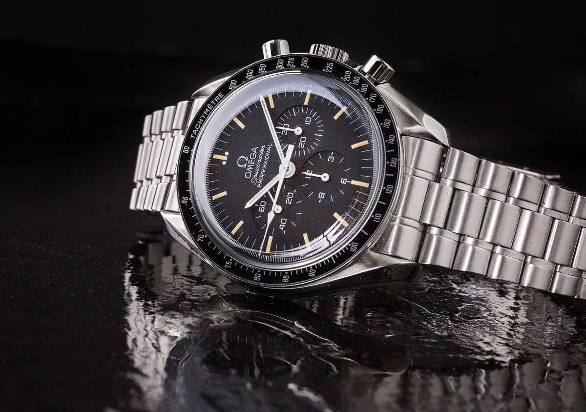 Omega Sports Watches Ultimate Guide Speedmaster Moonwatch