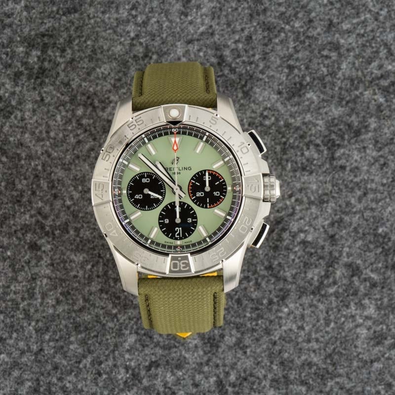 Breitling Avenger B01 Chronograph 44 Green Dial