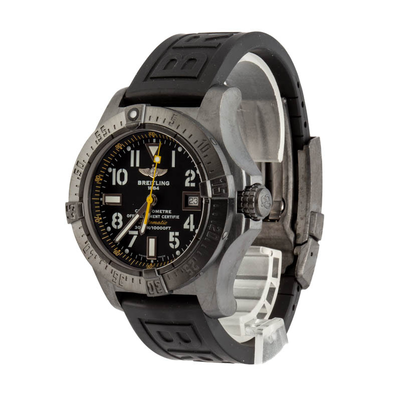 Breitling Avenger Seawolf Blacksteel