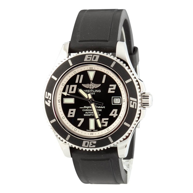 Pre-Owned Breitling Superocean Black Dial