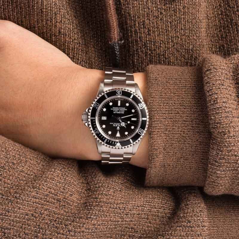 Rolex Sea-Dweller 16660 Black