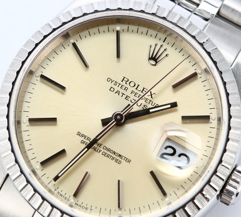 Rolex Oyster Perpetual Datejust 16220