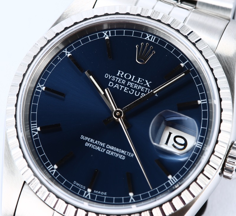 Rolex Oyster Perpetual Datejust 16220 Blue Index