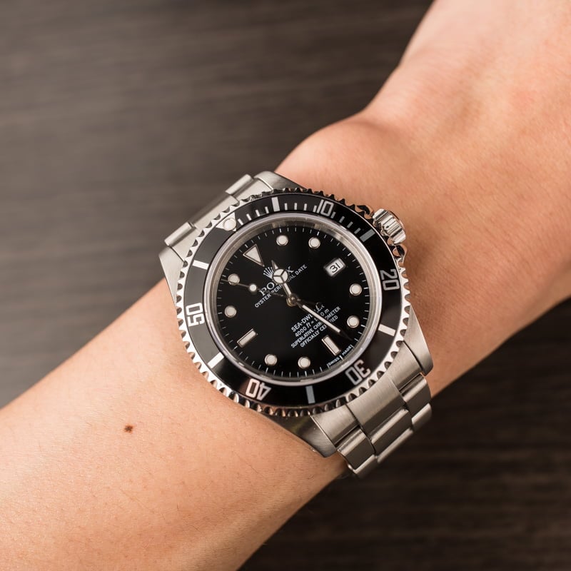 Rolex Sea-Dweller 16600 Black Luminous Dial