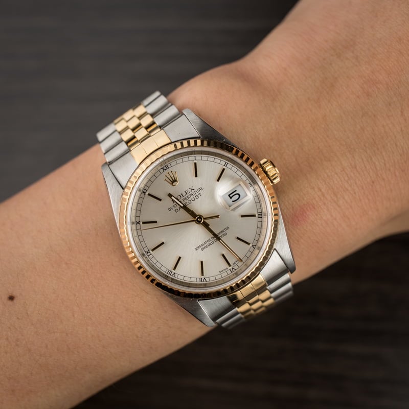 PreOwned Rolex Datejust 16233 Silver Luminous Dial