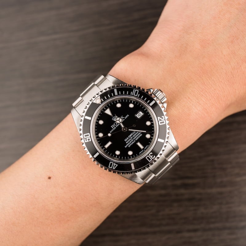 Pre Owned Rolex Sea-Dweller 16600 Black Luminescent Dial