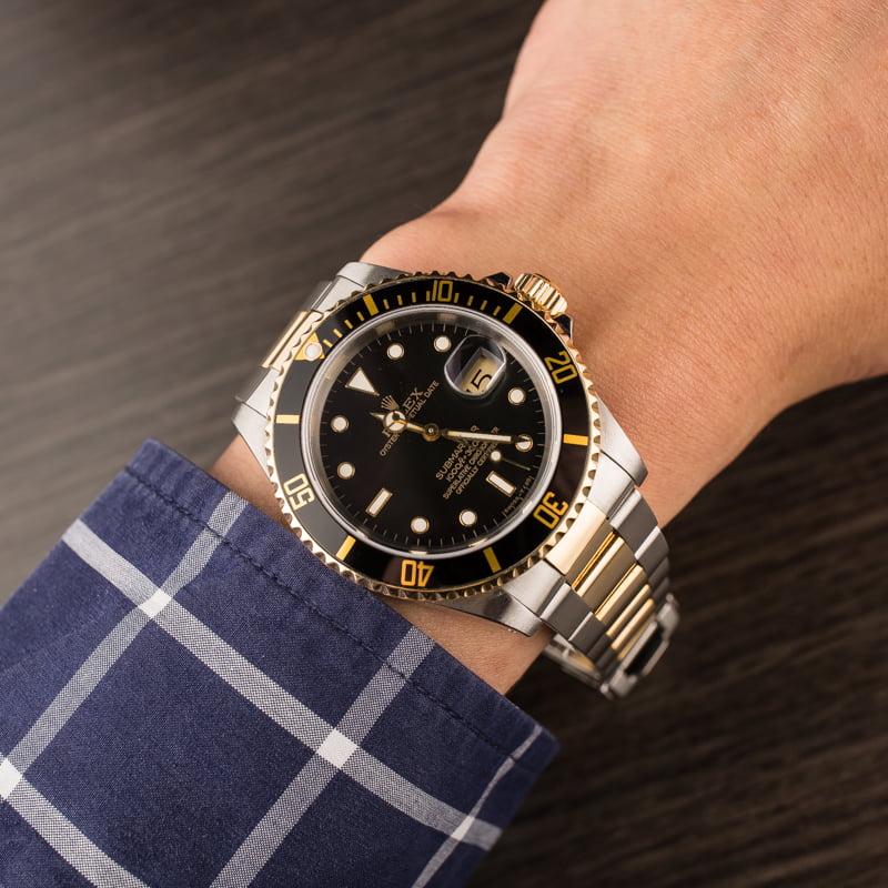 Pre Owned Rolex Submariner 16613 Two-Tone - Black Dial