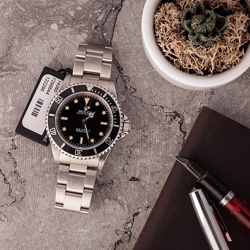 Pre Owned Rolex Submariner 14060 Steel Bezel