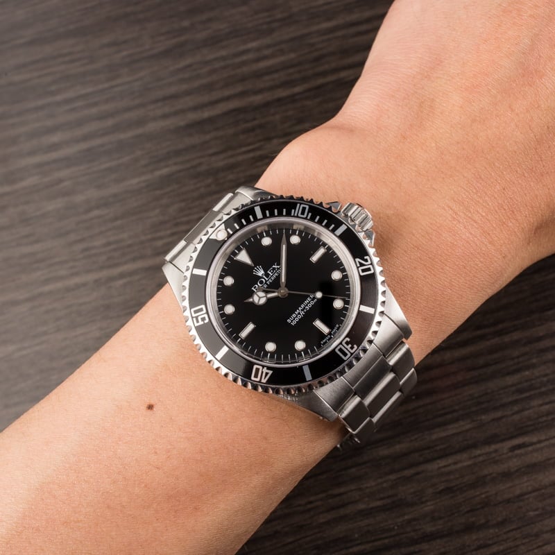 Pre Owned Rolex Submariner 14060 Luminous Dial