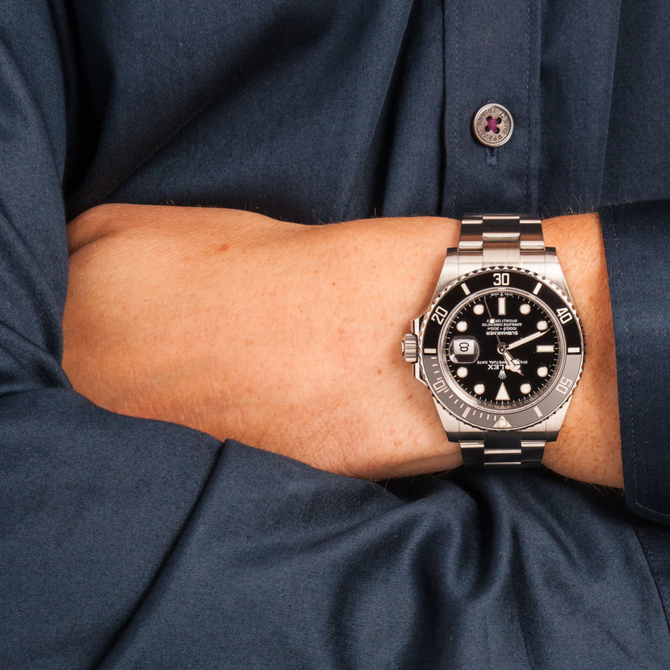 Buy Used Rolex Submariner 126610 | Bob's Watches - Sku: 151907