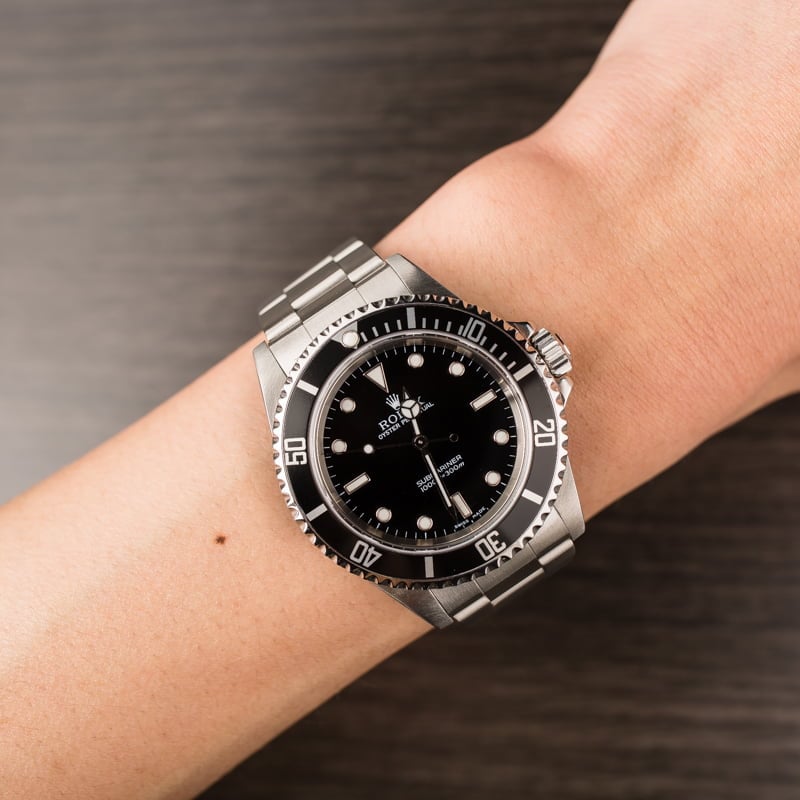 Pre Owned Rolex Submariner 14060 Black Bezel