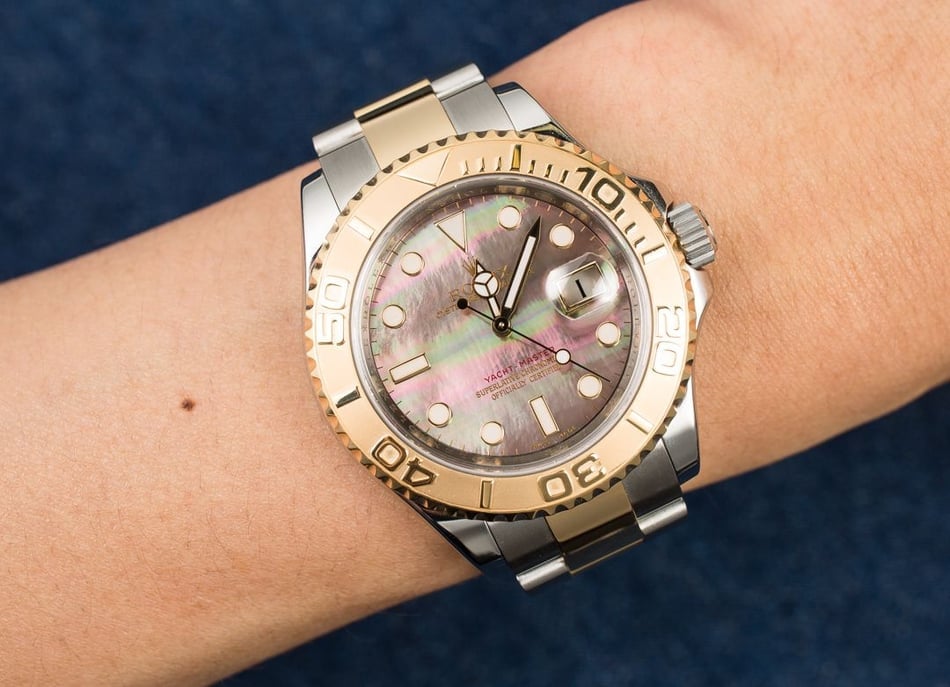 Rolex Yacht-Master 16623 Black Mother Of Pearl