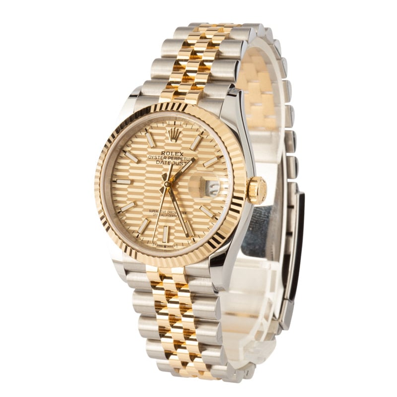 Rolex Datejust 126233 Champagne Fluted Motif Dial