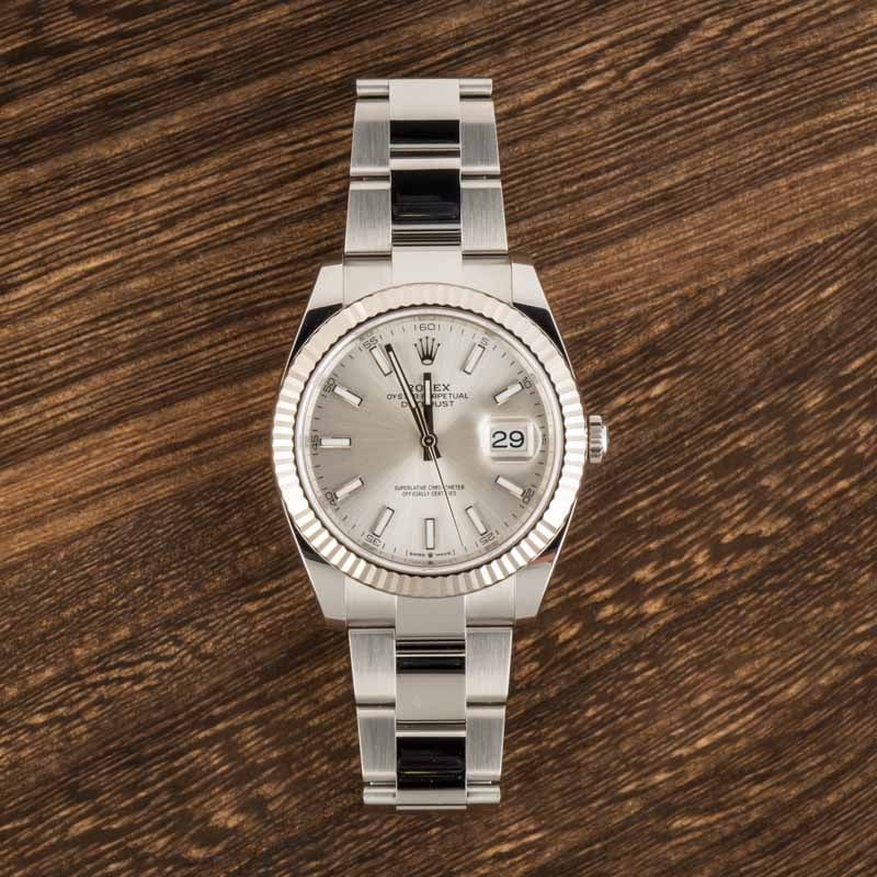 Rolex Datejust 41 Ref 126334 Silver Chromalight Dial