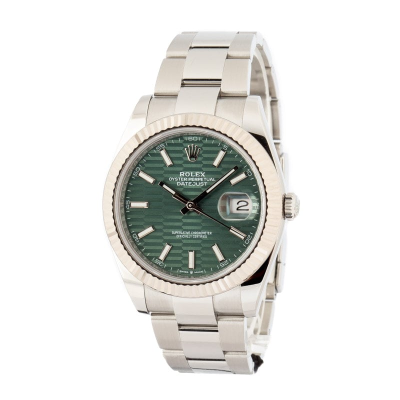 Rolex Datejust 41 Ref 126334 Green Motif Dial