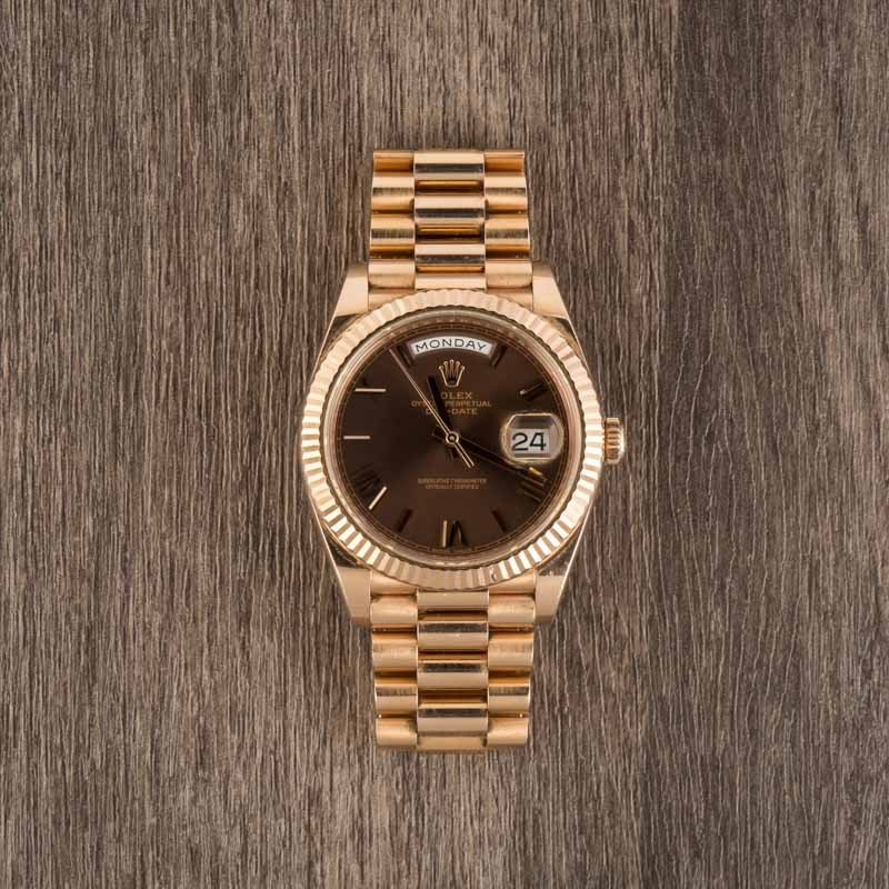 Rolex Day-Date 40 Ref 228235 Everose Gold