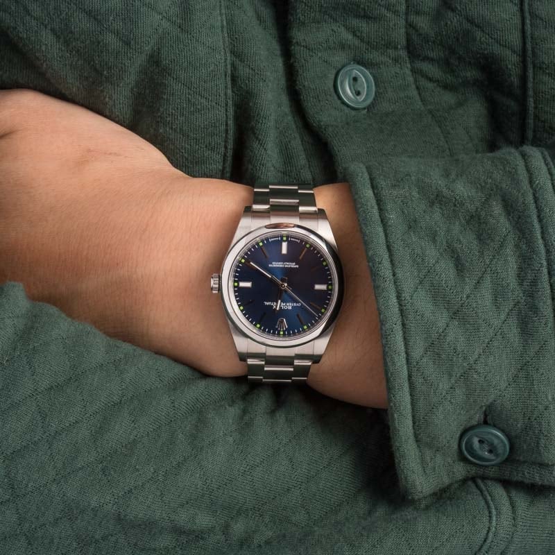 Rolex Oyster Perpetual 114300