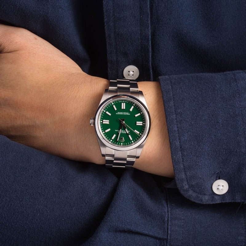 Pre-Owned Rolex Oyster Perpetual 124300 Green Dial