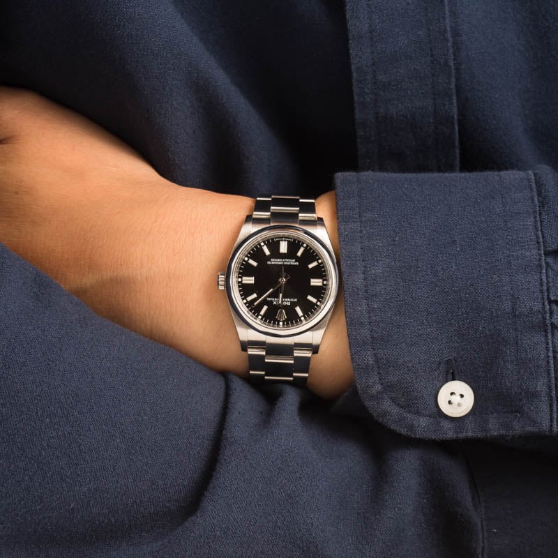 Rolex Oyster Perpetual 126000 Black Dial