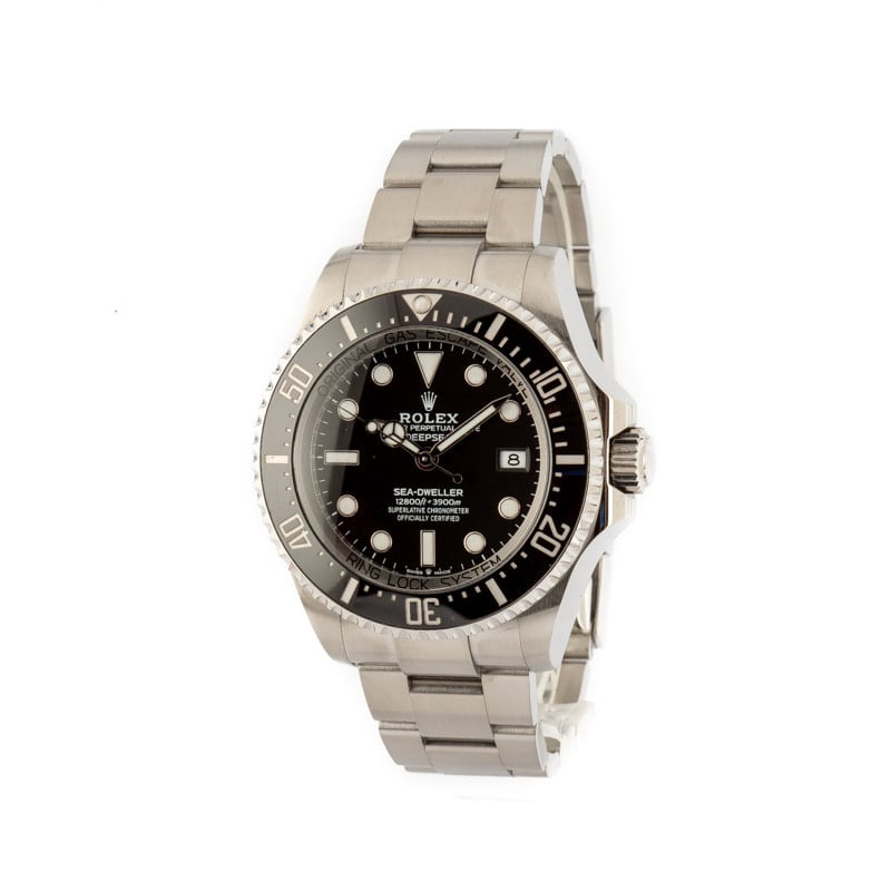 Rolex Sea-Dweller 136660 Black Dial & Ceramic Bezel