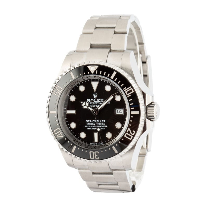 Rolex Sea-Dweller 136660 Black Chromalight Dial