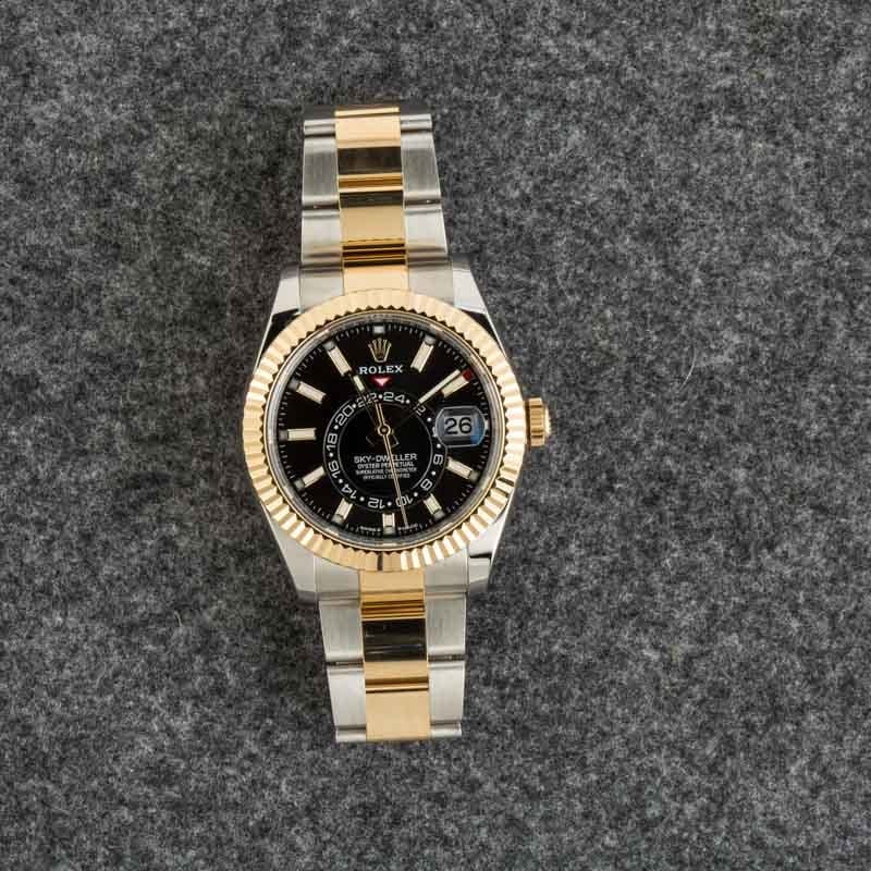 Pre-owned Rolex Sky-Dweller 336933 Black Dial