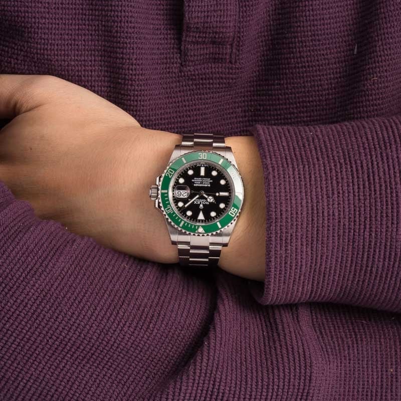 Rolex Submariner Date 126610lv Green Ceramic