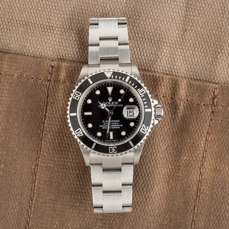 Pre-Owned Rolex Submariner 16610T Stainless Steel Oyster