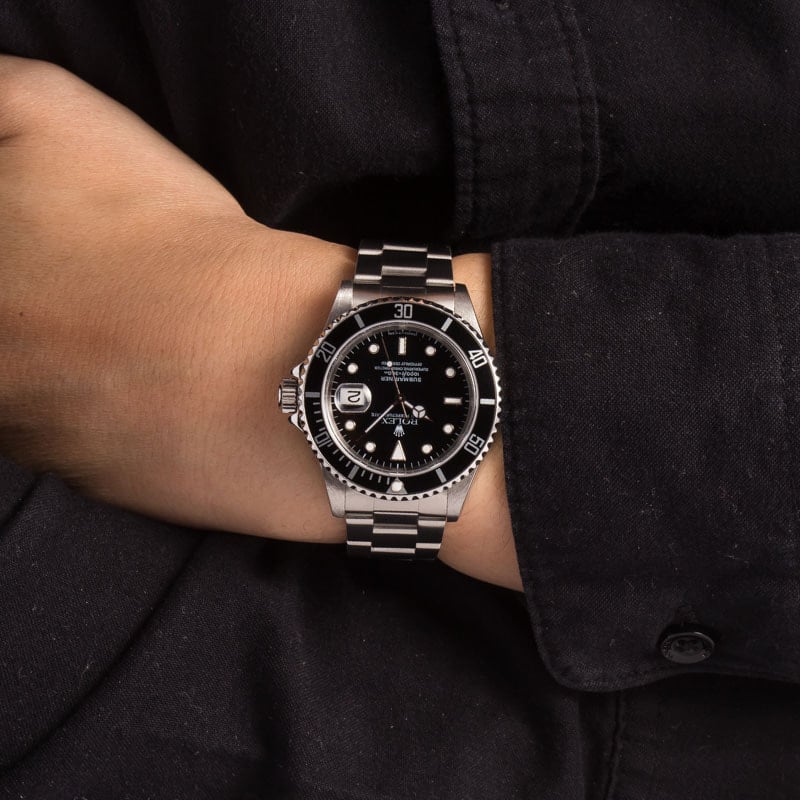 Pre-Owned Rolex Submariner 16610 Black Dial