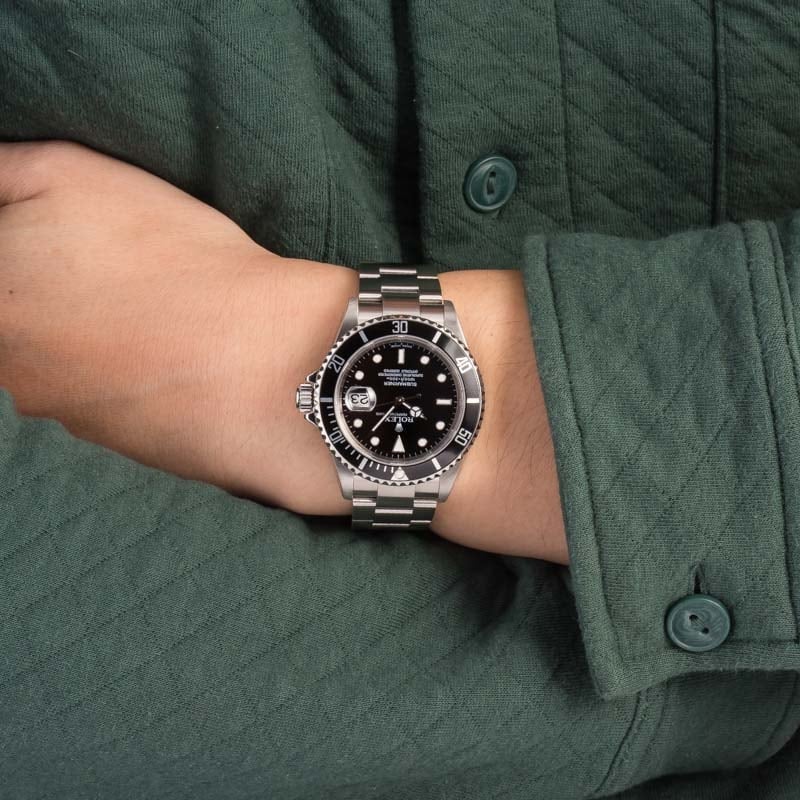 Used Men's Rolex Submariner 16610