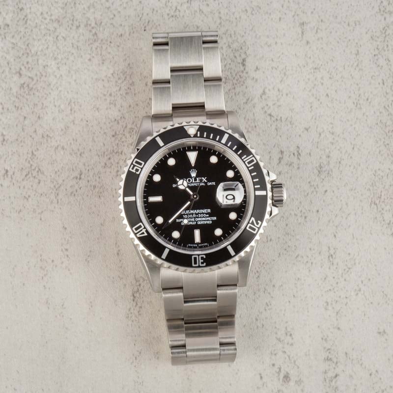 Buy Used Rolex Submariner 16610T | Bob's Watches - Sku: 157031