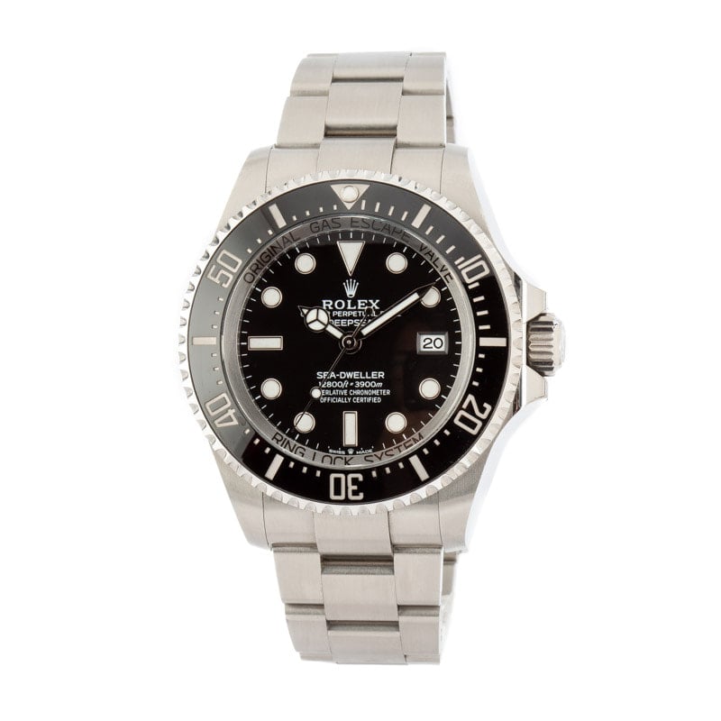 Pre-Owned Rolex Sea-Dweller 136660 Stainless Steel