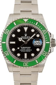 Rolex Submariner Date 126610 Green