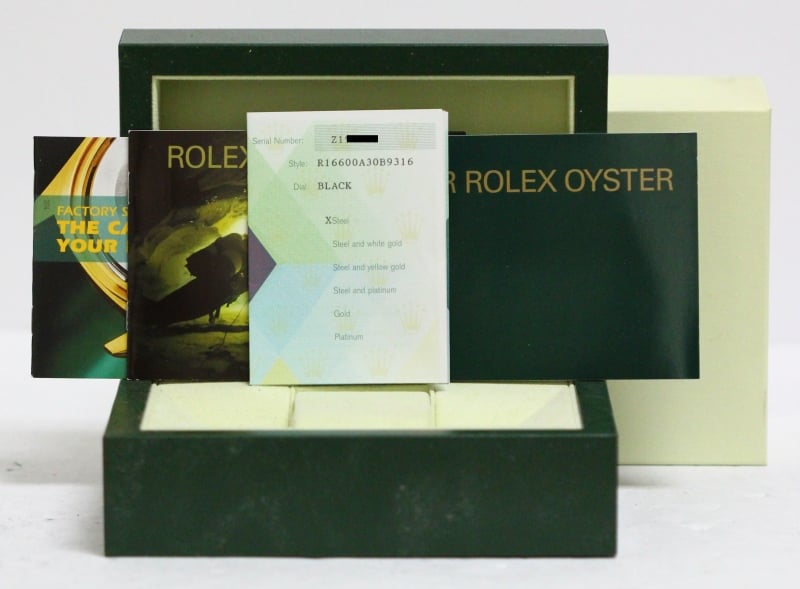 Rolex Oyster Sea-Dweller 16600 Black