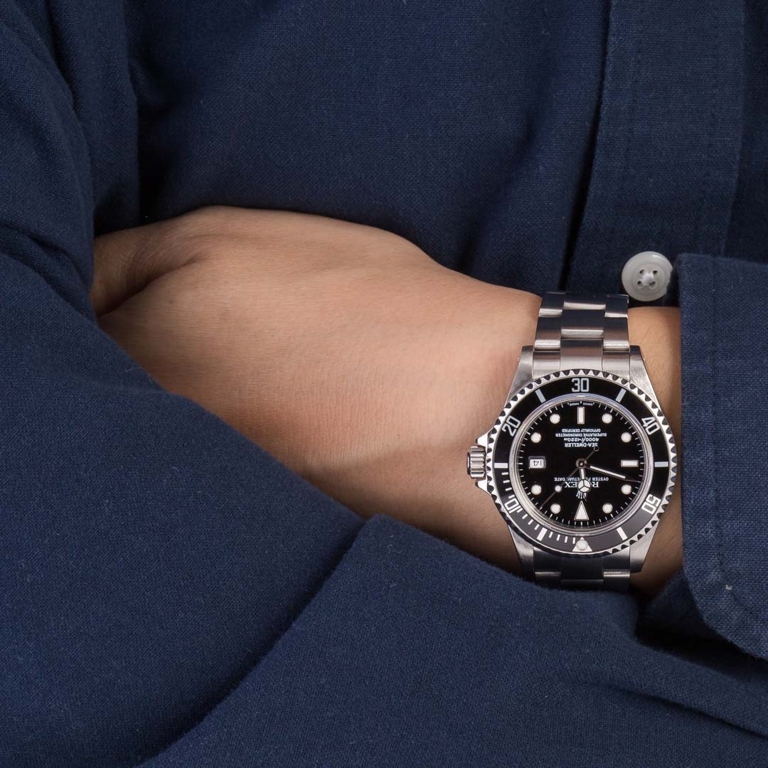 Buy Used Rolex Sea-Dweller 16600 | Bob's Watches - Sku: 158577