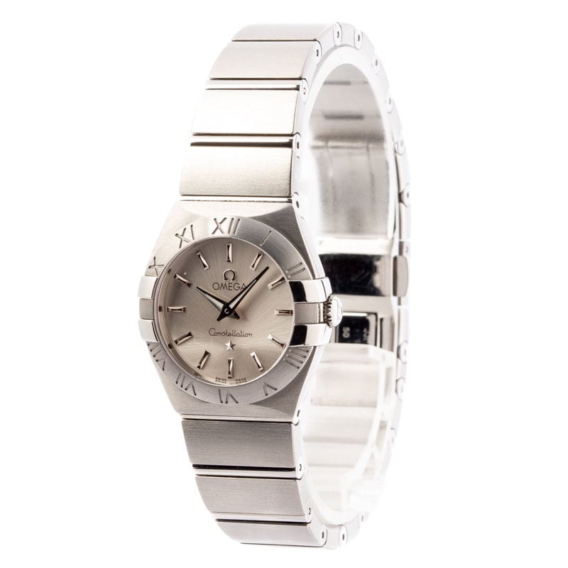 Omega Constellation Quartz Roman Bezel