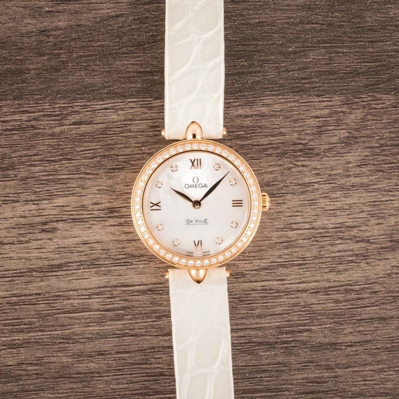 Ladies Omega De Ville Prestige 18k Red Gold "Dewdrop"