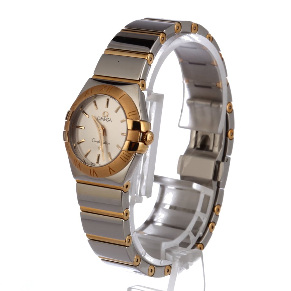 Lady Omega Constellation