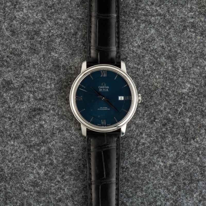 Pre-owned Omega De Ville Prestige Blue Roman & Index Dial