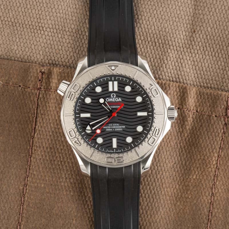 Pre-Owned Omega Seamaster Diver 300M Nekton Edition