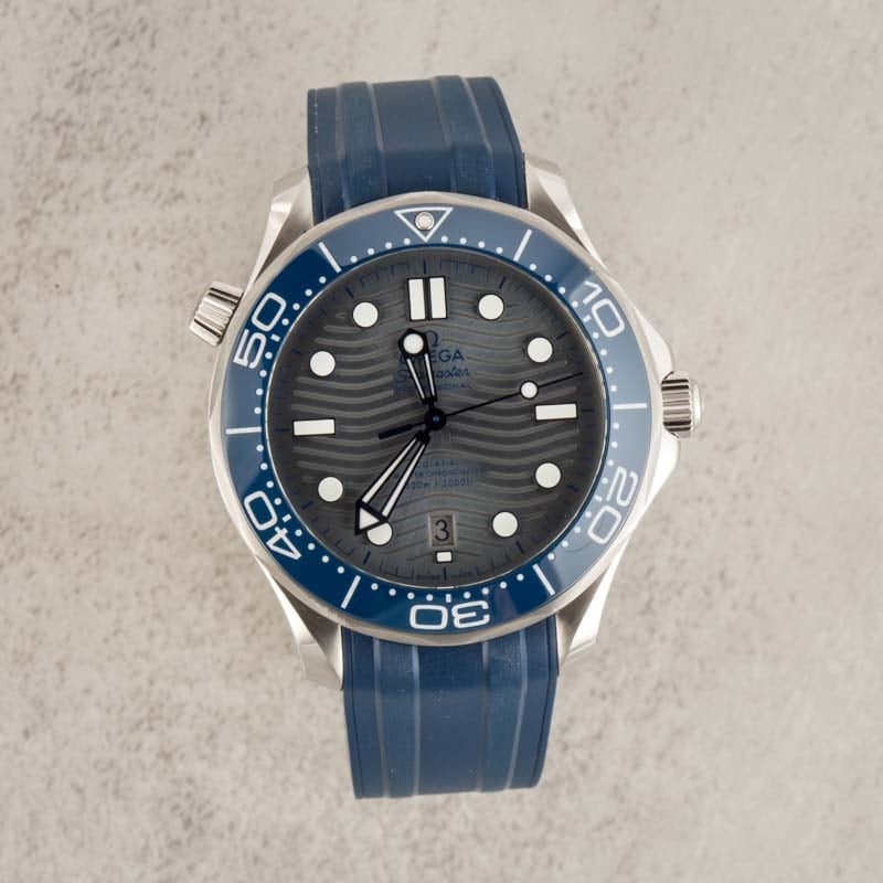 Omega Seamaster Diver 300M Grey Wave Dial