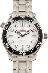 Pre-owned Omega Seamaster Diver 300M Chronometer