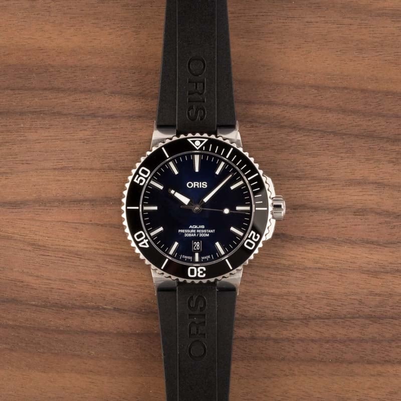 Oris Aquis Date Blue Dial & Black Rubber Strap