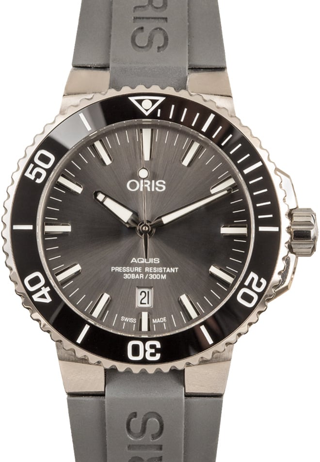 Buy Used Oris Aquis 01 733 7730 7153 07 4 24 63TEB Bob s Watches