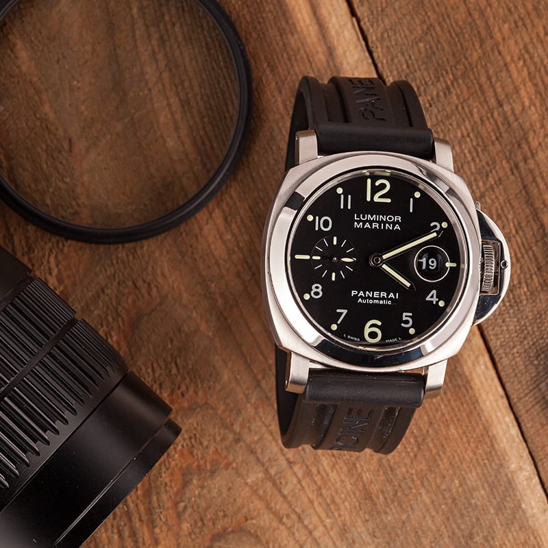 Panerai Luminor Marina PAM 104 Arabic Markers