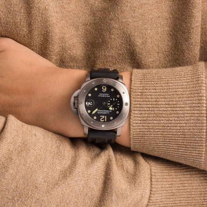 Panerai Luminor Submersible PAM 025