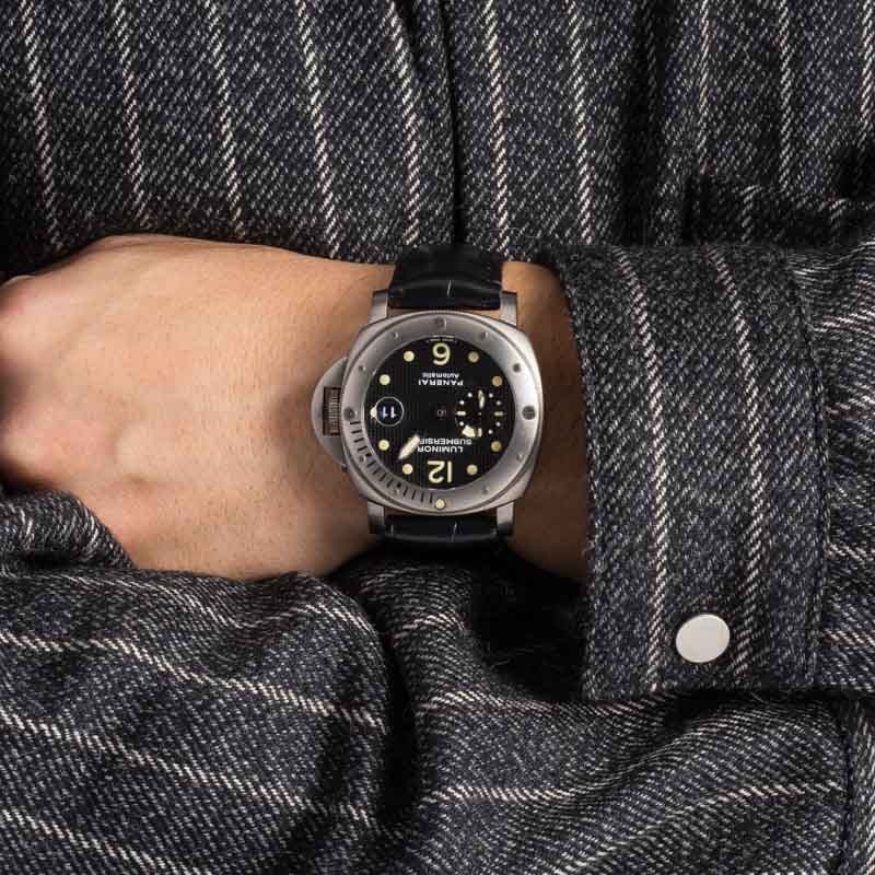 Panerai Luminor Submersible PAM00025 Titanium