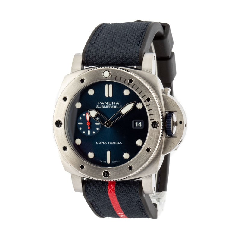 Panerai Submersible QuarantaQuattro Luna Rossa Stainless Steel