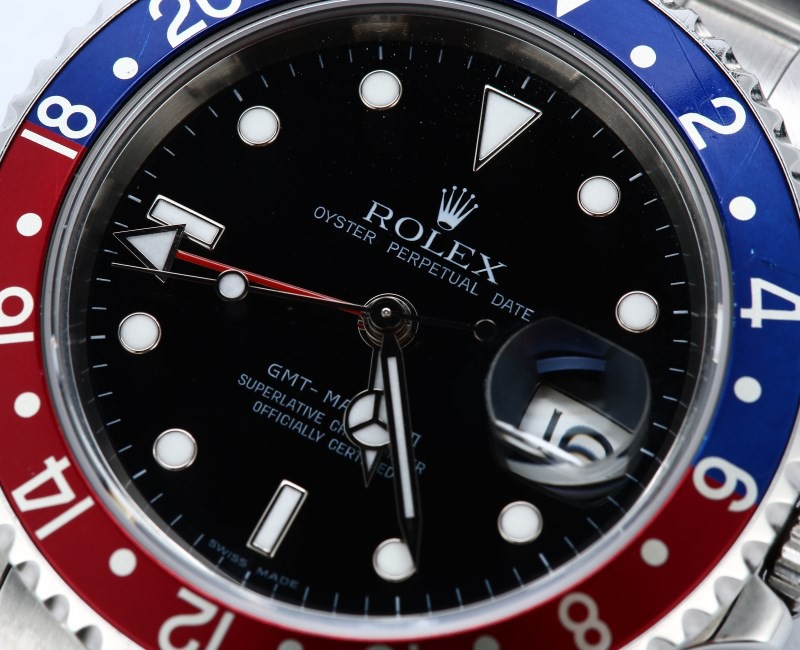 GMT Rolex 16710 Pepsi Bezel