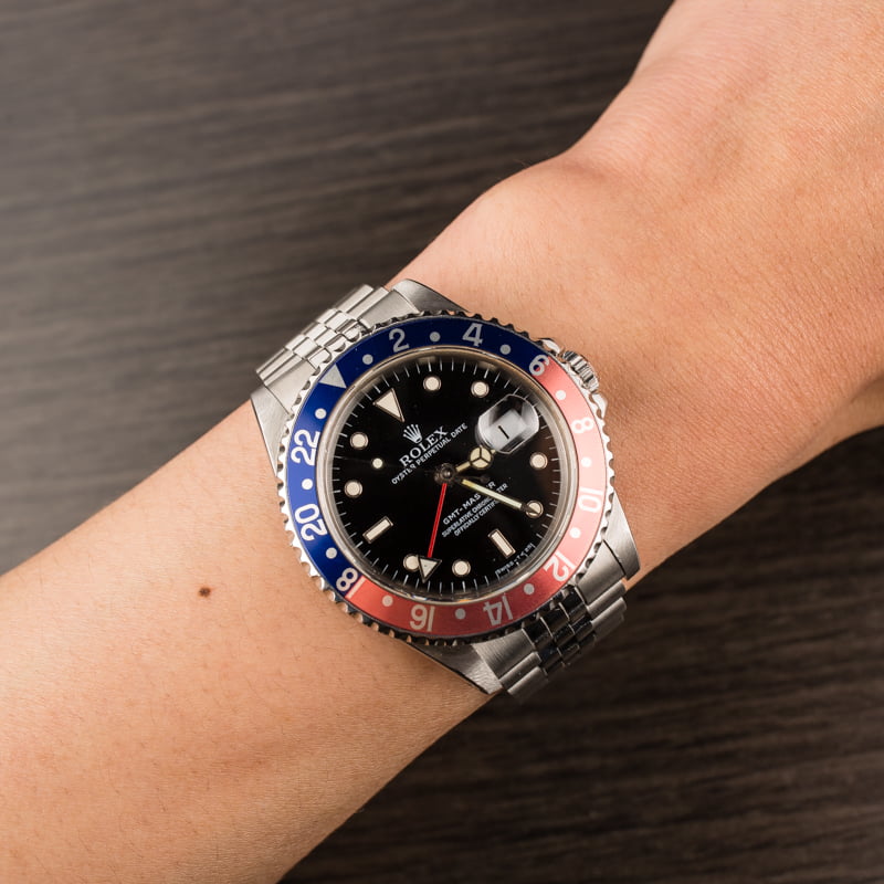 PreOwned Rolex GMT-Master 16700 'Pepsi' with Steel Jubilee Band